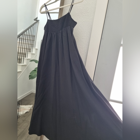 Dress - Picture 6 of 6